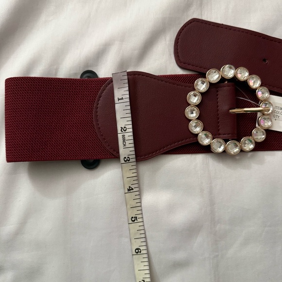 Burgundy PU leather circle buckle rhinestone details elastic waistband belt - Picture 7 of 8